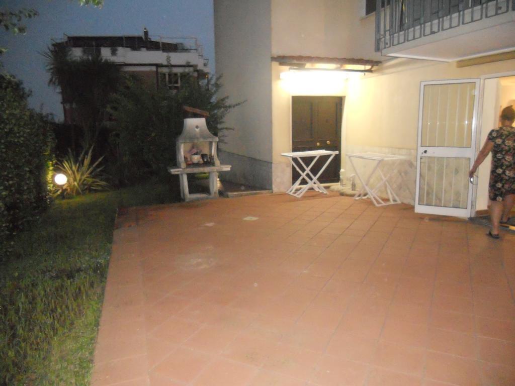 Villa Eleonora Formia Buitenkant foto